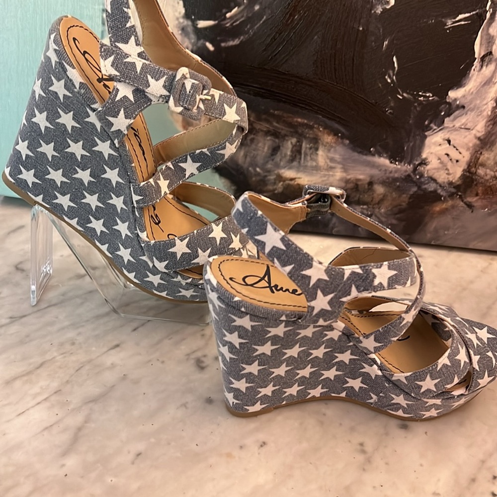 NEW Condition American Rag Rachey American Star Wedges! - Picture 5 of 11